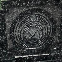 抱き稲穂